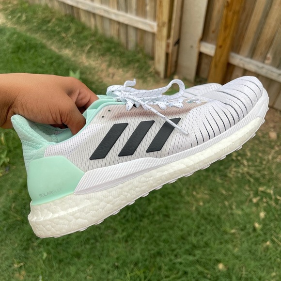 Adidas Womens SZ 8 SOLAR GLIDE Running Athletic Shoes Sneakers Green - Picture 1 of 7